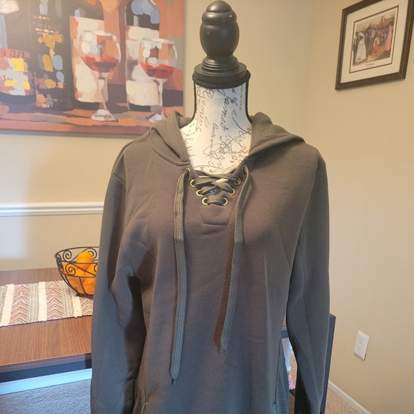 Ladies Sweater Mini dress w/pockets - Picture 1 of 3